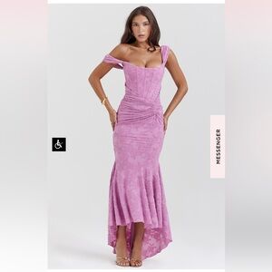 House of CB CESCA in Warm Pink